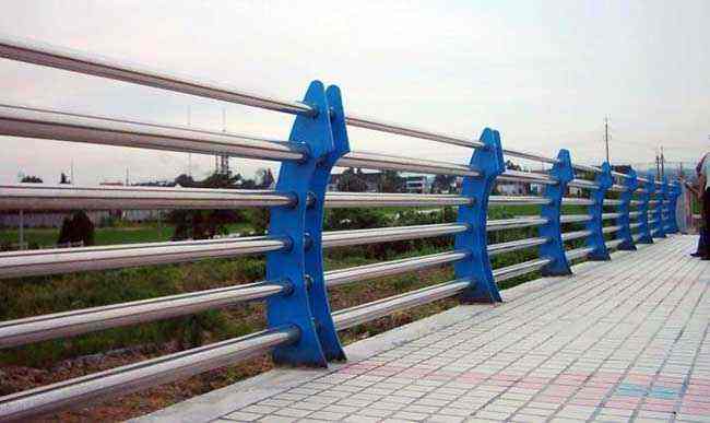 喜有沃不銹鋼護欄.jpg 喜有沃不銹鋼護欄.jpg