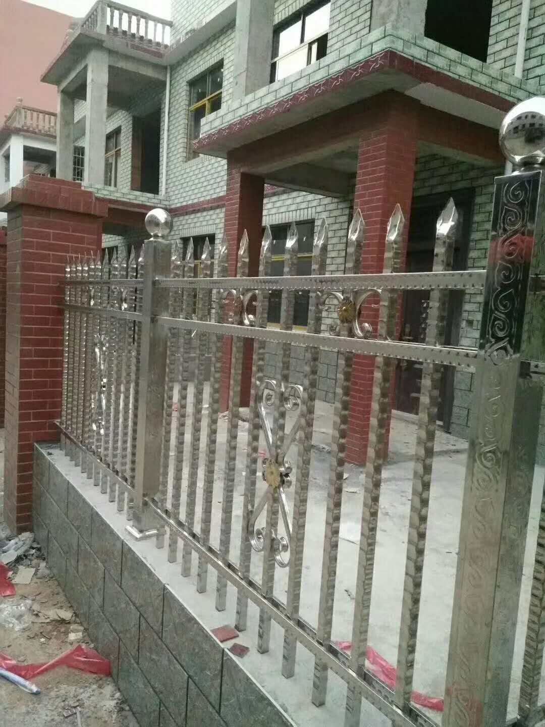 304不銹鋼管.jpg 304不銹鋼管.jpg