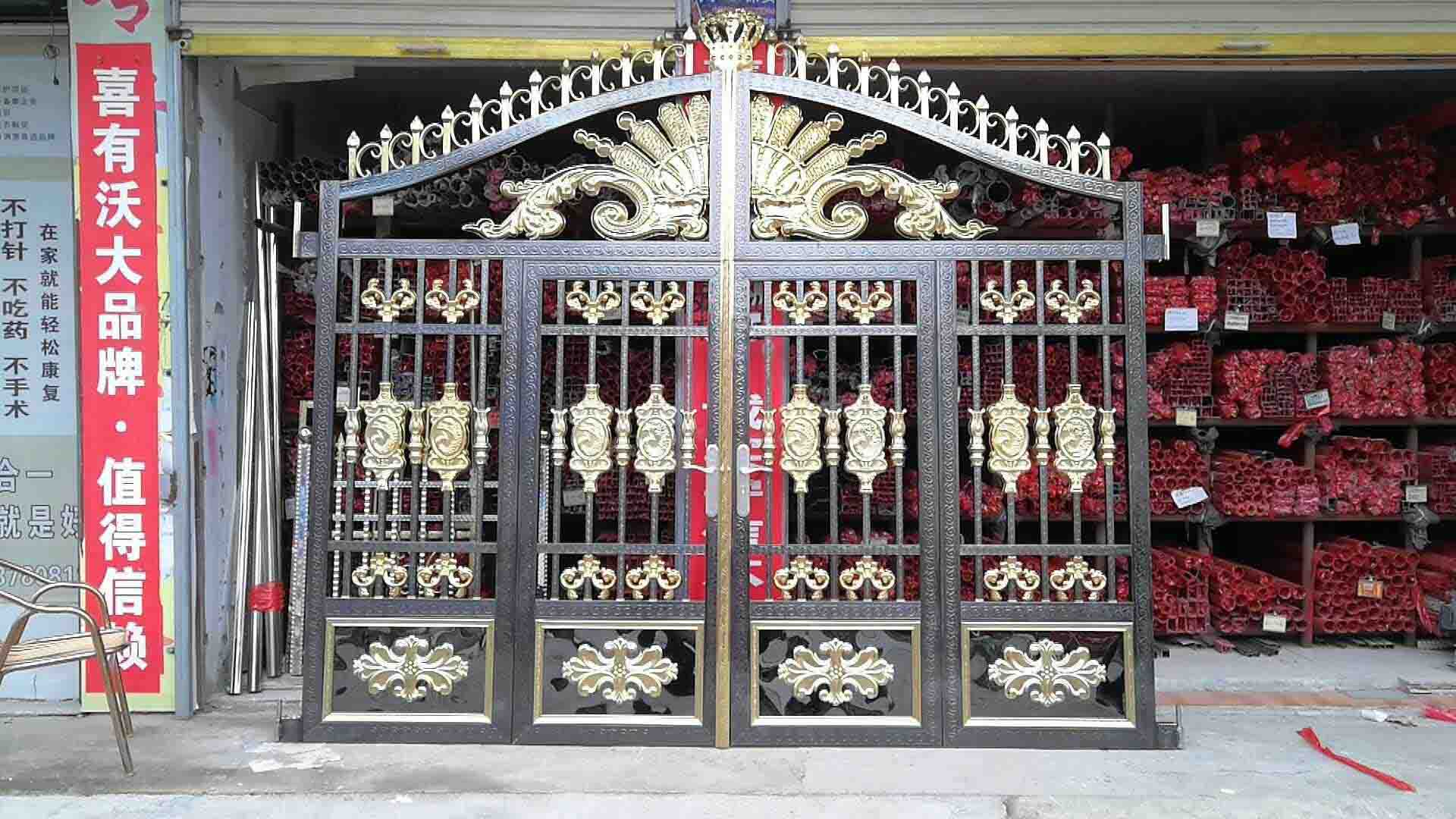 黑鈦金不銹鋼大門.jpg 黑鈦金不銹鋼大門.jpg