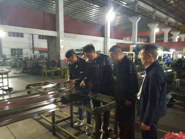 廣東304不銹鋼管生產廠家喜有沃車間 廣東304不銹鋼管生產廠家喜有沃車間