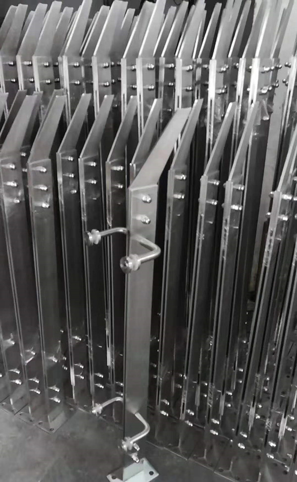 不銹鋼玻璃護欄立柱 不銹鋼玻璃護欄立柱