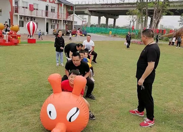 喜有沃不銹鋼管廠家一家親親子活動記 喜有沃不銹鋼管廠家一家親親子活動記