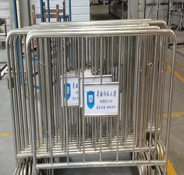 建筑裝飾用不銹鋼管鐵馬護欄