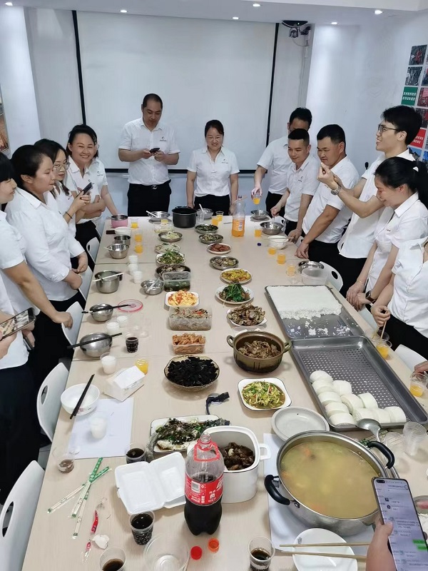 廣東佛山不銹鋼管廠家喜有沃活動 廣東佛山不銹鋼管廠家喜有沃活動