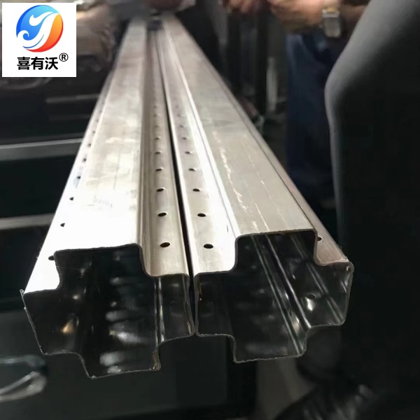 喜有沃不銹鋼十字架管